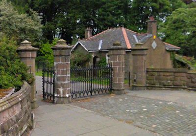 Balloch Park Gates