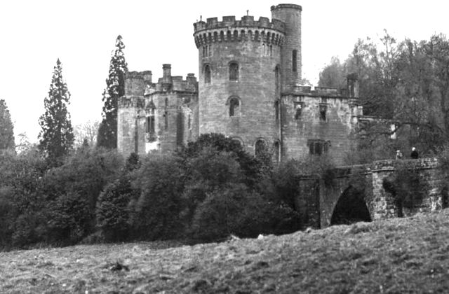 Tullichewan Castle